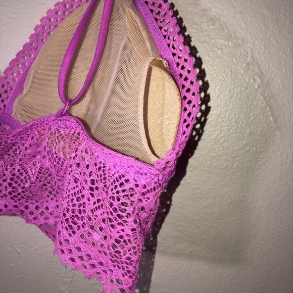VICTORIA’S SECRET Triangle Padded Lace Bralette Size S - Picture 5 of 8